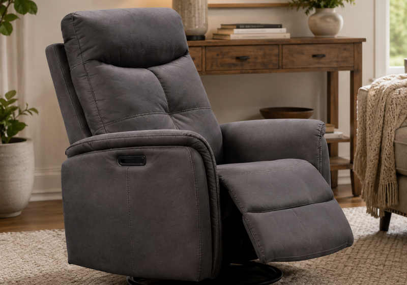 Fauteuil inclinable gris dans un salon chaleureux : inspiration salon